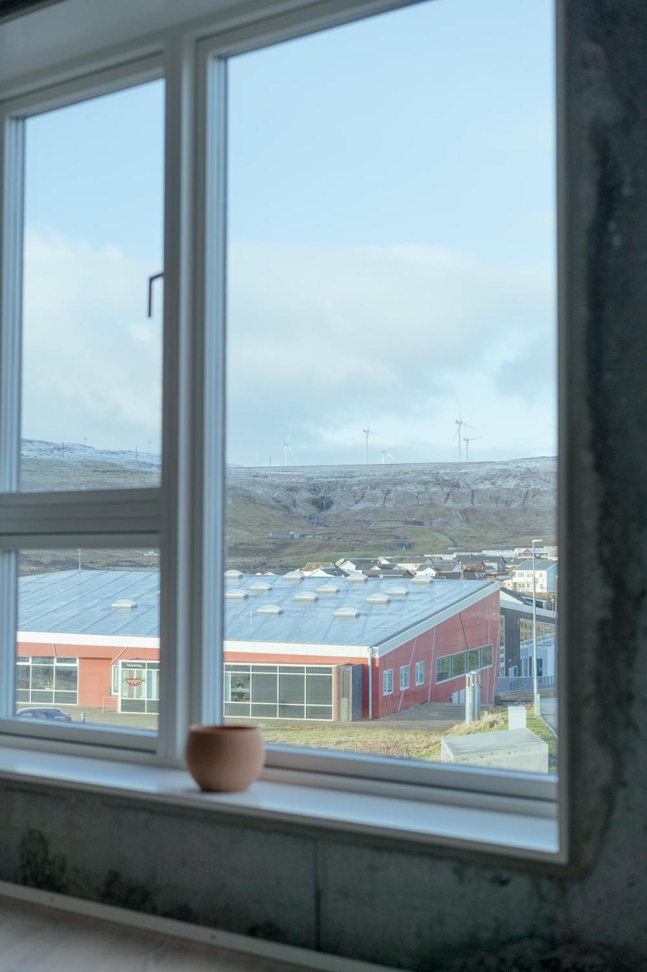 New 2 Bedroom Apt - Ocean And Mountain View Tórshavn Exterior foto